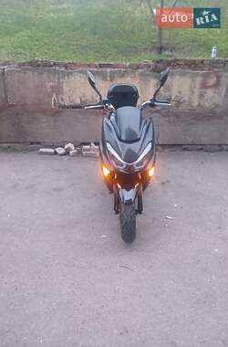Скутер Spark SP 150S-18 2024 в 