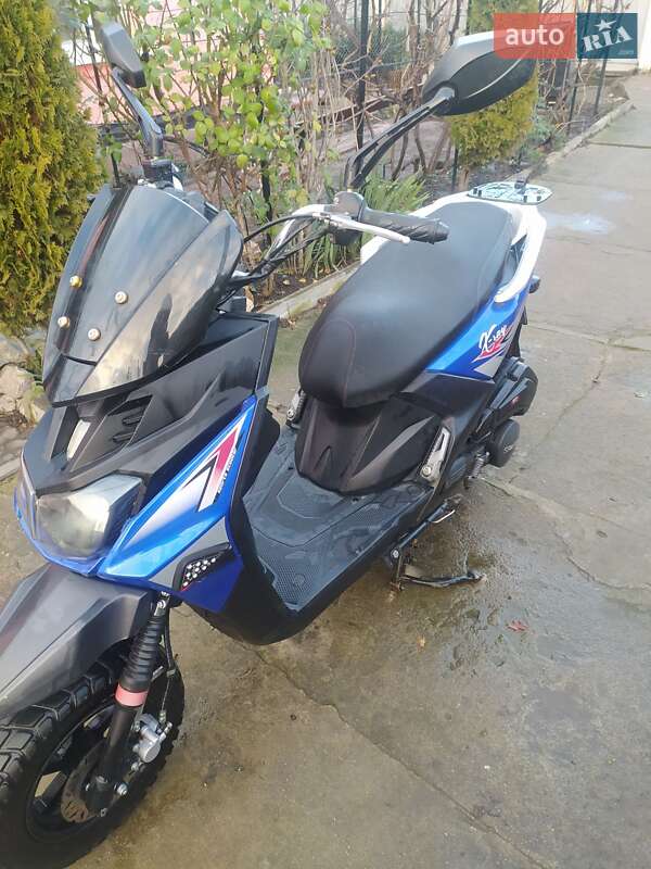 Скутер Spark SP 150S-19BN 2018 в Помошной фото 2 Скутер Spark SP 150S-19BN 2018 в Помошной