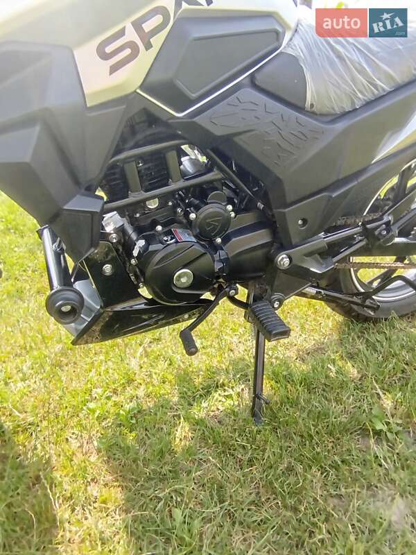 Мотоцикл Спорт-туризм Spark SP 200 2024 в Рожище