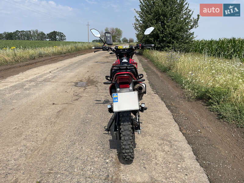 Мотоцикл Позашляховий (Enduro) Spark SP 200D-4 2024 в Пересічне
