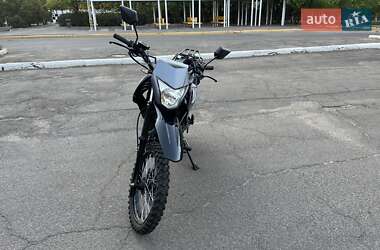 Мотоцикл Кросс Spark SP 200D-5B 2023 в 