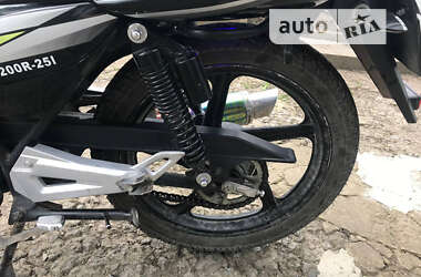 Мотоцикл Спорт-туризм Spark SP 200R-25I 2018 в Каменец-Подольском