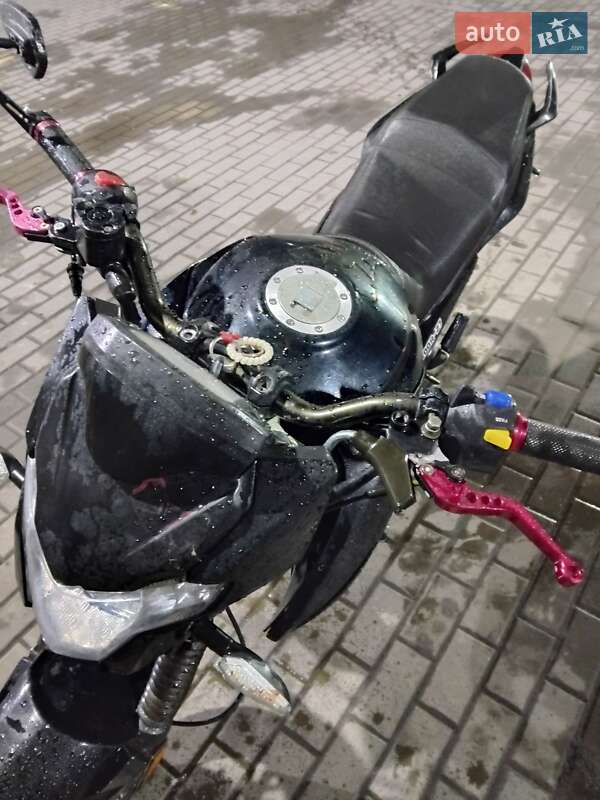 Мотоцикл Без обтекателей (Naked bike) Spark SP 200R-27 2021 в Полонном