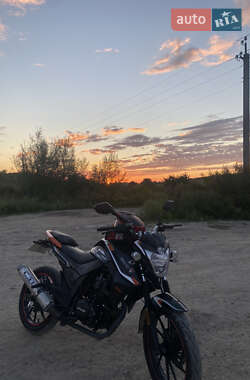 Мотоцикл Классік Spark SP 200R-28 2020 в 