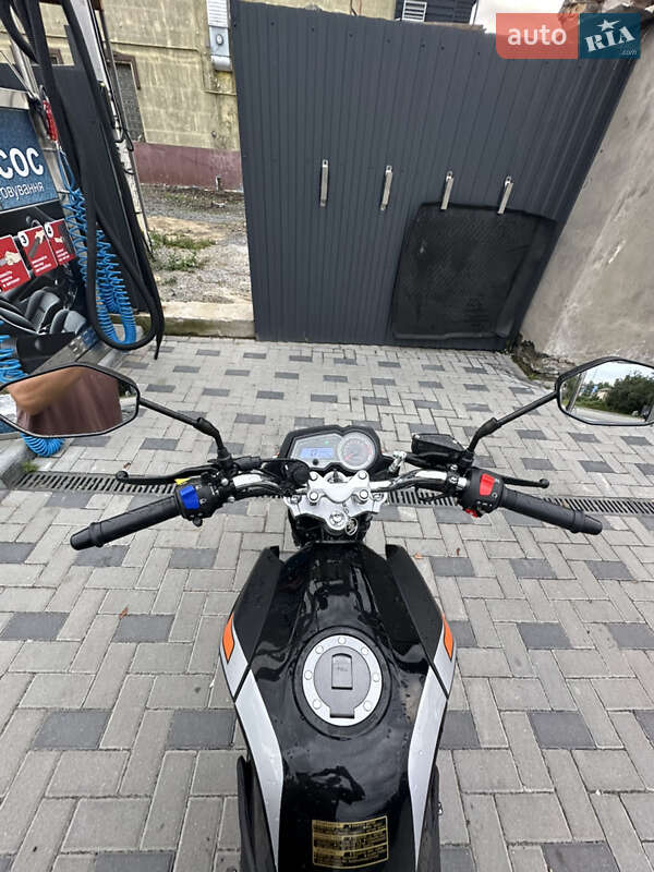 Мотоцикл Без обтекателей (Naked bike) Spark SP 200R-30 2023 в Шепетовке