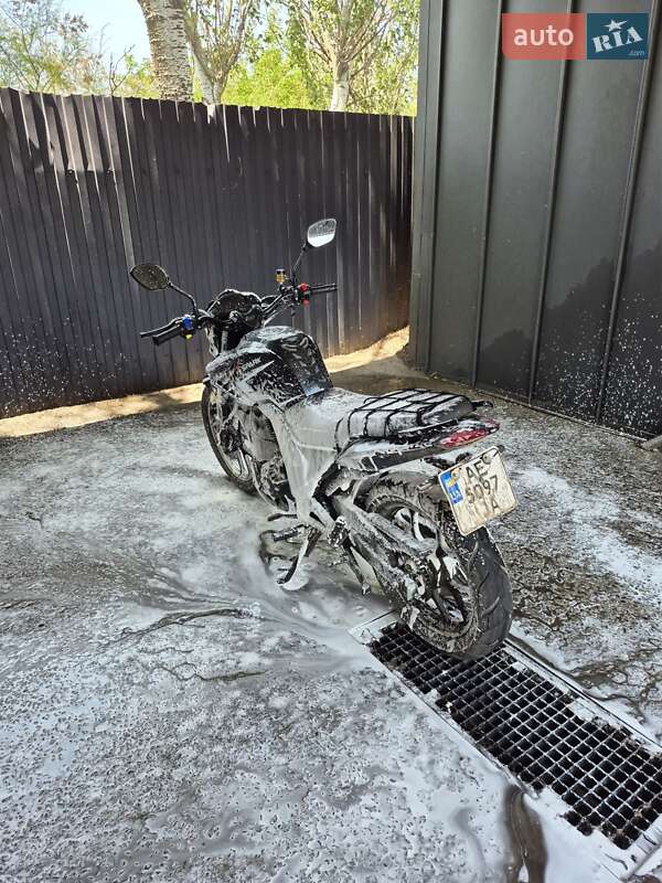Мотоцикл Без обтікачів (Naked bike) Spark SP 200R-31 2024 в Дніпрі
