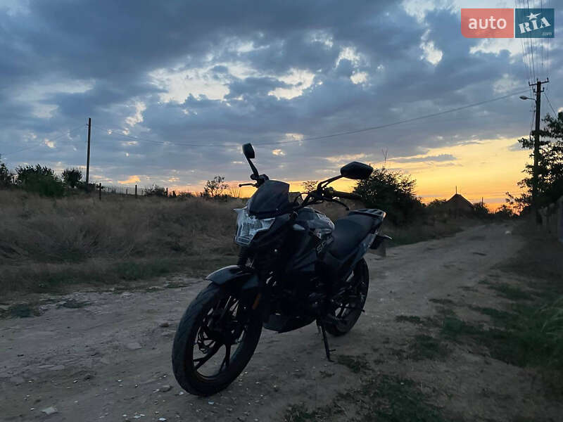 Мотоцикл Классік Spark SP 200R-32 2023 в Ізмаїлі