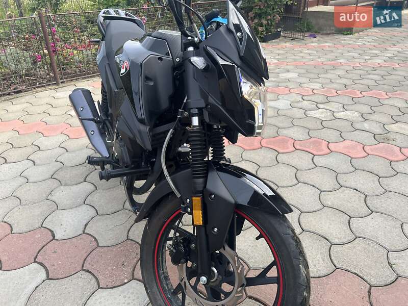 Мотоцикл Классік Spark SP 200R-32 2023 в Старої Жадовой