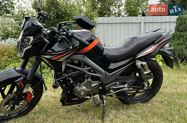 Мотоцикл Без обтекателей (Naked bike) Spark SP 200R-34 2024 в 