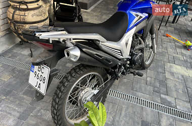 Мотоцикл Багатоцільовий (All-round) Spark SP 250D-2 2021 в 
