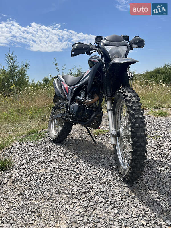 Мотоцикл Позашляховий (Enduro) Spark SP 250D-2 2021 в Мукачевому фото 4 Мотоцикл Позашляховий (Enduro) Spark SP 250D-2 2021 в Мукачевому