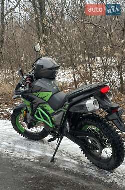 Мотоцикл Внедорожный (Enduro) Spark SP 300T-1 2023 в 