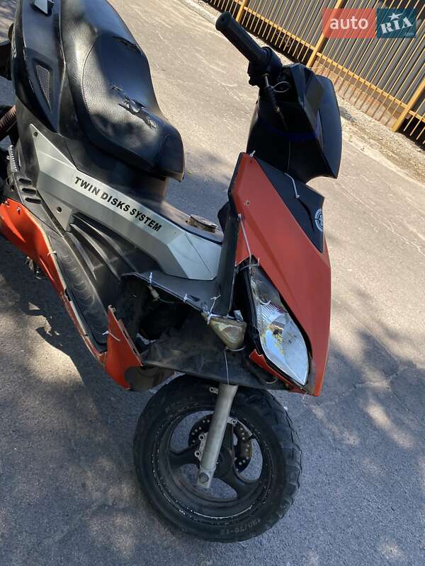 Скутер Speed Gear 150 2012 в Каменском