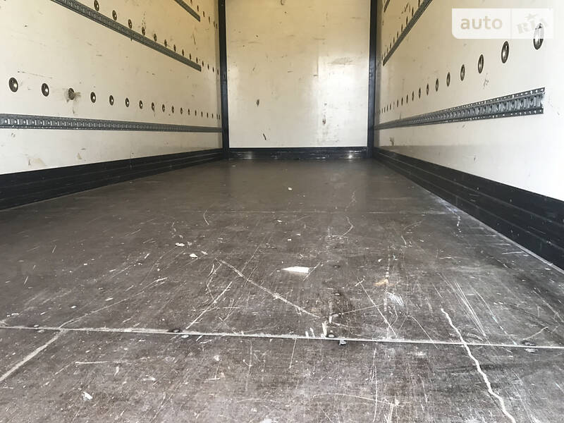 Контейнеровоз Spier SGL 2008 в Рівному фото 11 Контейнеровоз Spier SGL 2008 в Рівному