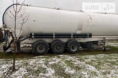 Цистерна полуприцеп Spitzer SF 1998 в 