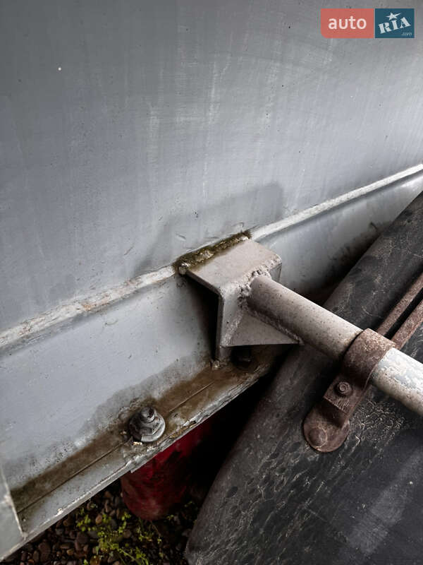 Цементовоз Spitzer SF 1994 в Чернівцях