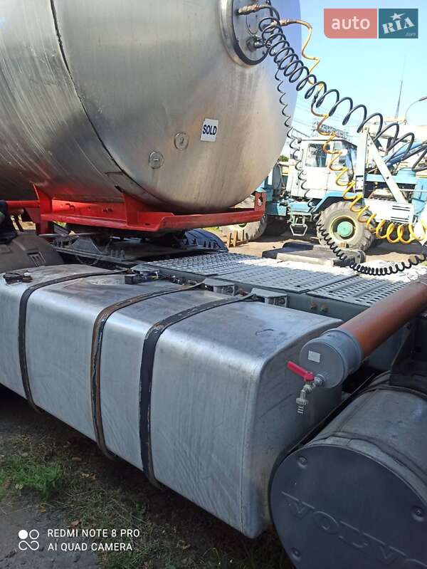 Цистерна напівпричіп Srem (Fruehauf )* Trouillet 1987 в Черкасах