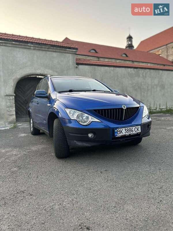 Позашляховик / Кросовер SsangYong Actyon 2010 в Рівному