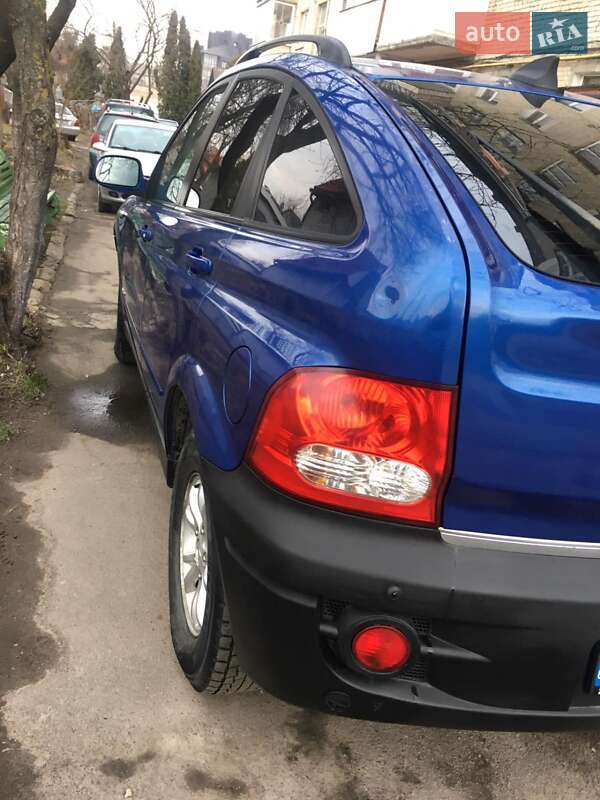 Позашляховик / Кросовер SsangYong Actyon 2010 в Рівному