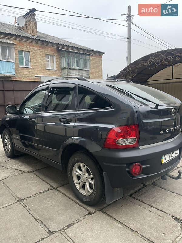 Позашляховик / Кросовер SsangYong Actyon 2011 в Броварах