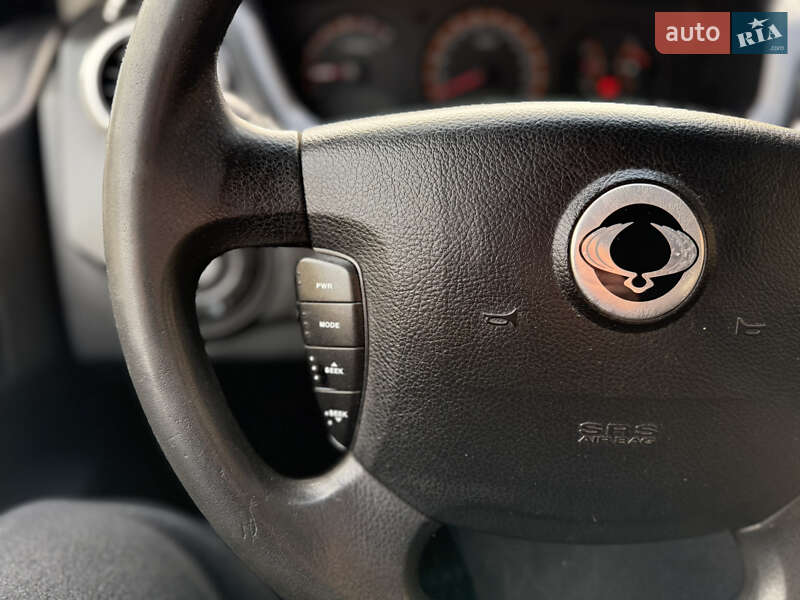 Позашляховик / Кросовер SsangYong Actyon 2008 в Тернополі