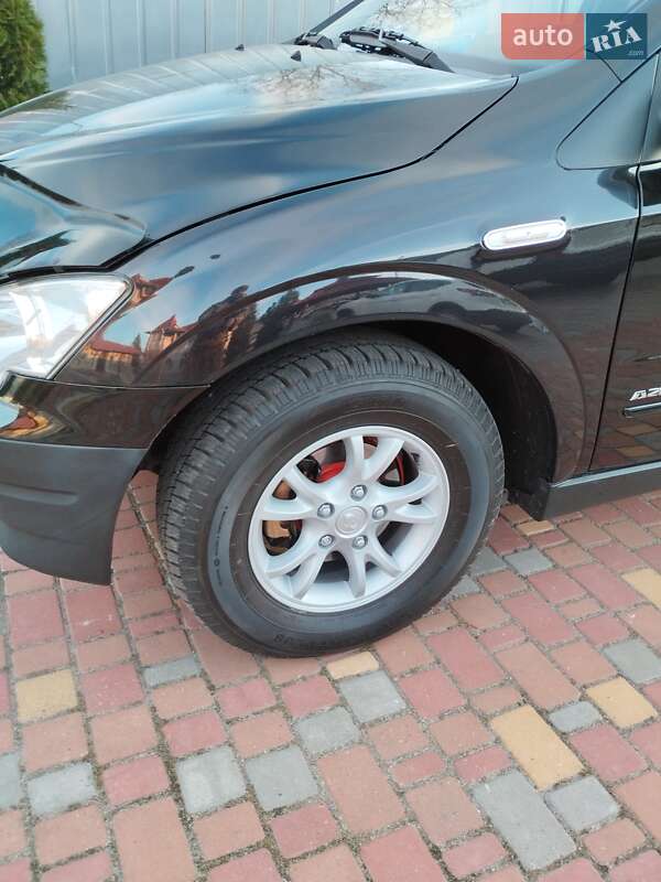 Внедорожник / Кроссовер SsangYong Actyon 2009 в Киеве