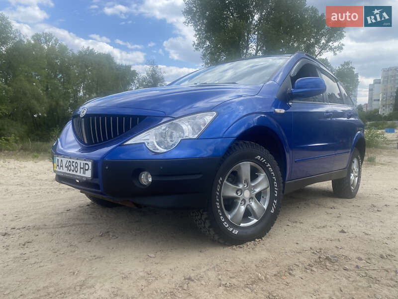 Внедорожник / Кроссовер SsangYong Actyon 2008 в 