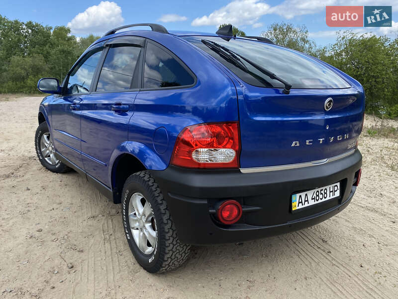 Внедорожник / Кроссовер SsangYong Actyon 2008 в Киеве