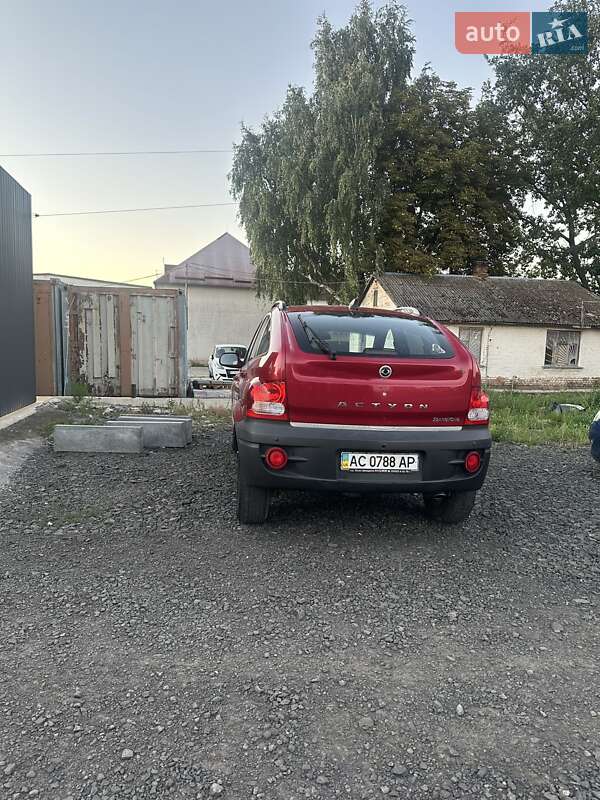 Позашляховик / Кросовер SsangYong Actyon 2008 в Луцьку