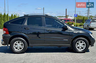 Позашляховик / Кросовер SsangYong Actyon 2008 в 