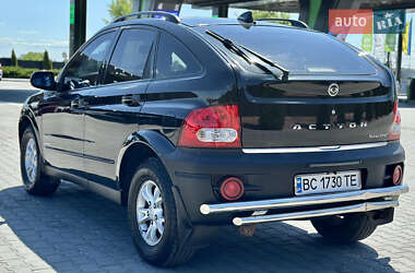 Позашляховик / Кросовер SsangYong Actyon 2008 в 