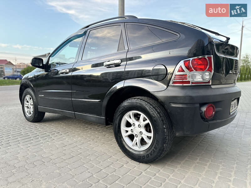 Внедорожник / Кроссовер SsangYong Actyon 2008 в Тернополе