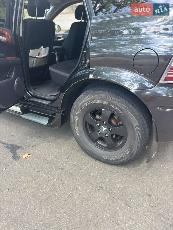 Позашляховик / Кросовер SsangYong Actyon 2008 в Миколаєві