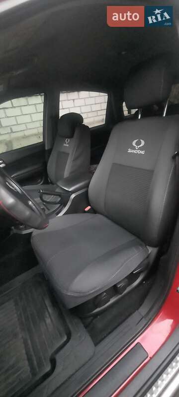 Позашляховик / Кросовер SsangYong Actyon 2010 в Новоукраїнці