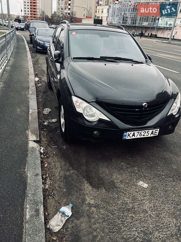Внедорожник / Кроссовер SsangYong Actyon 2008 в 