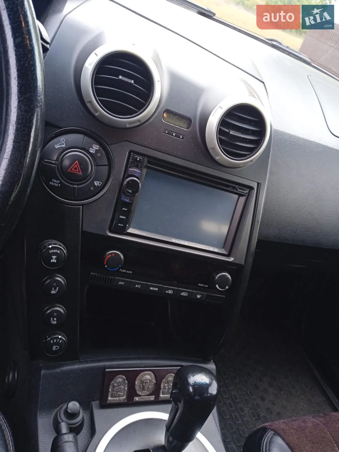 2010 SsangYong Actyon - мініатюра 8