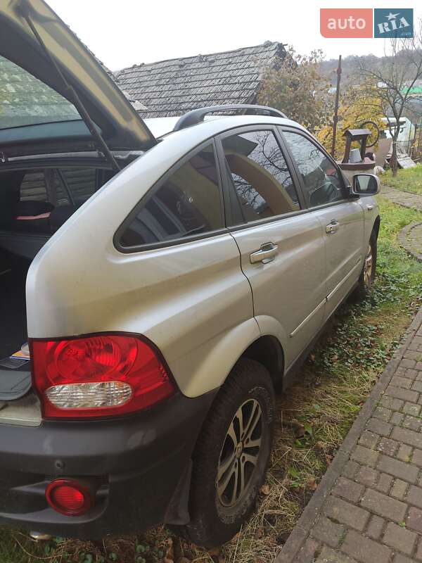 Внедорожник / Кроссовер SsangYong Actyon 2010 в Николаеве