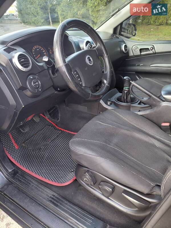 Позашляховик / Кросовер SsangYong Actyon 2008 в Тернополі