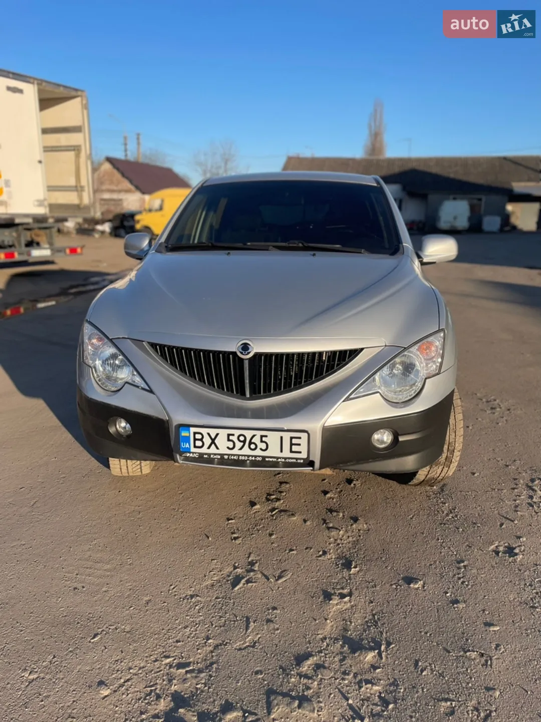 2010 SsangYong Actyon - мініатюра 8