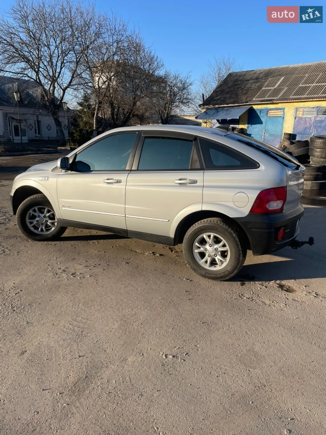 2010 SsangYong Actyon - мініатюра 3