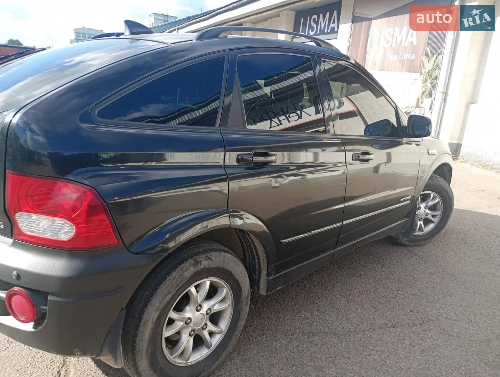 2011 SsangYong Actyon - мініатюра 2
