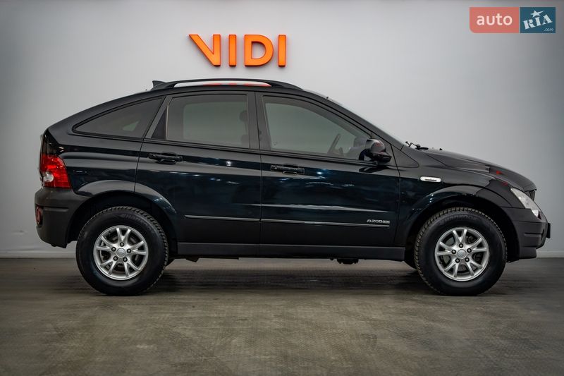 Внедорожник / Кроссовер SsangYong Actyon 2010 в Киеве