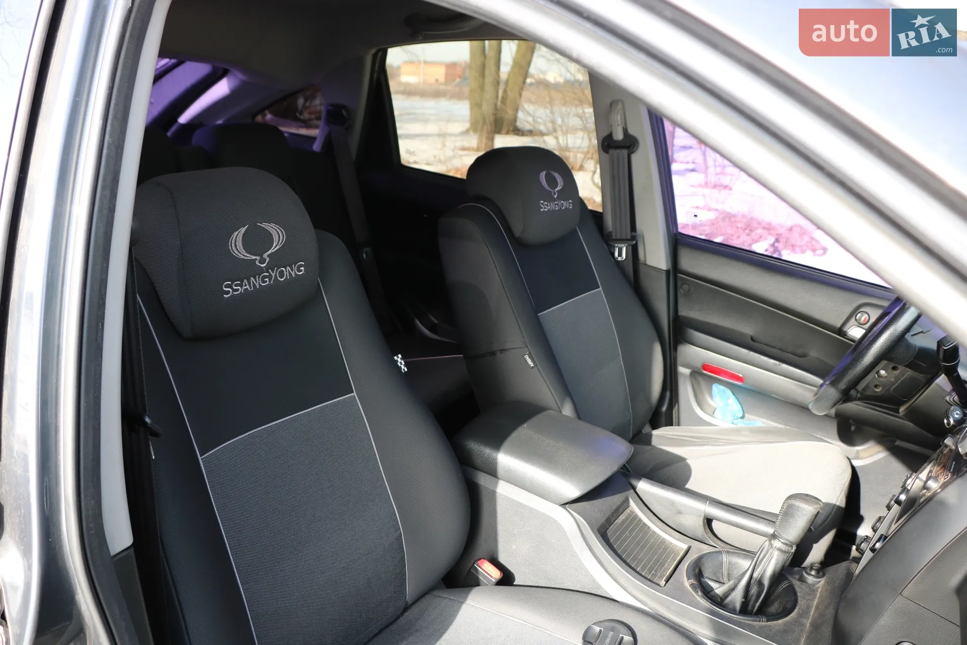 2010 SsangYong Actyon - мініатюра 5