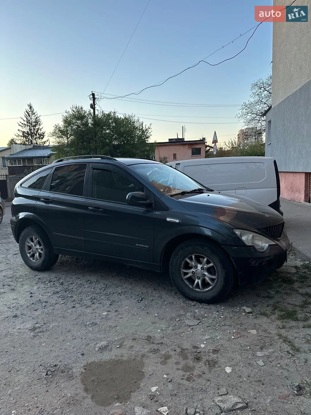 2011 SsangYong Actyon - мініатюра 2