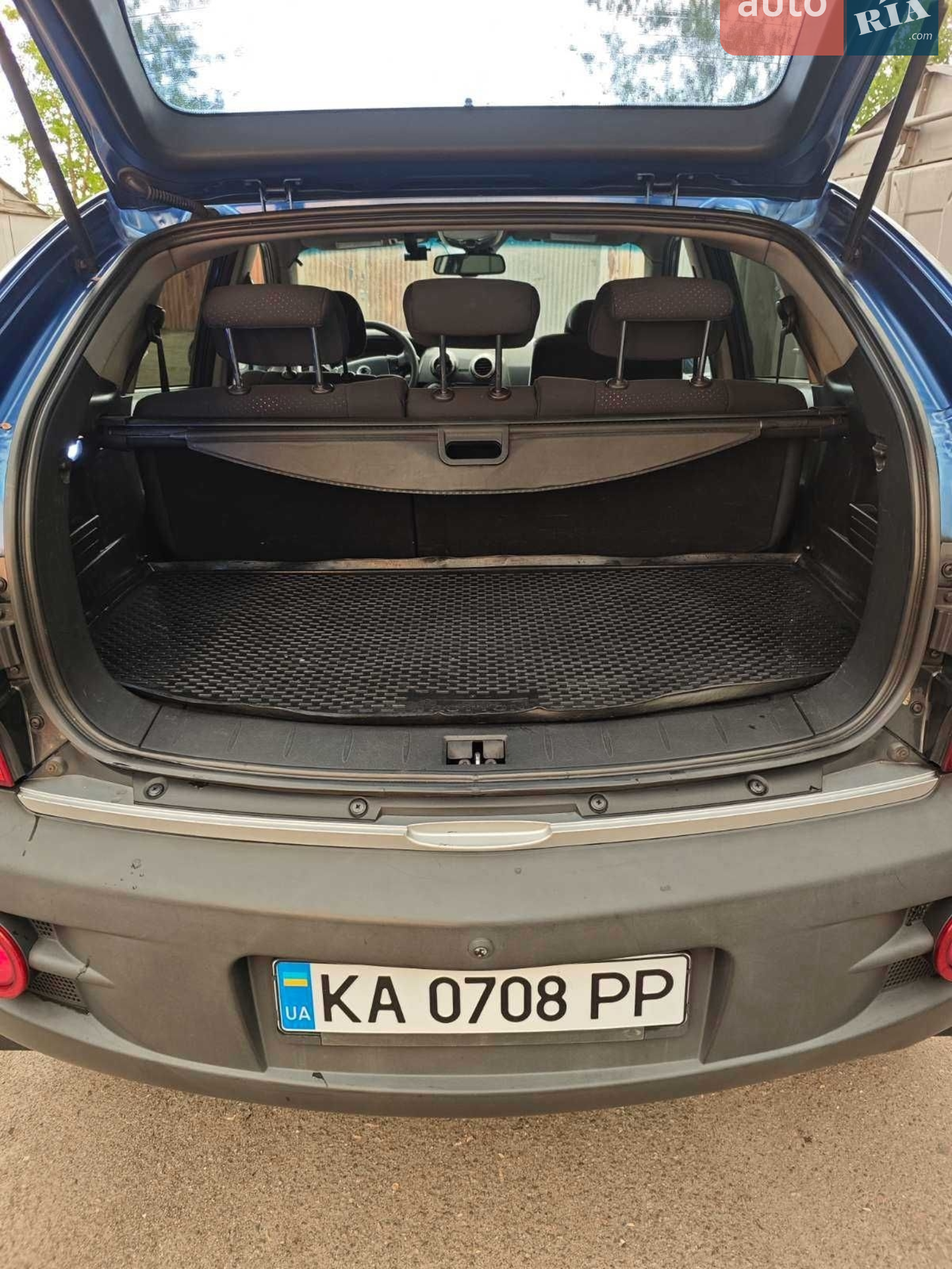 2012 SsangYong Actyon - мініатюра 20