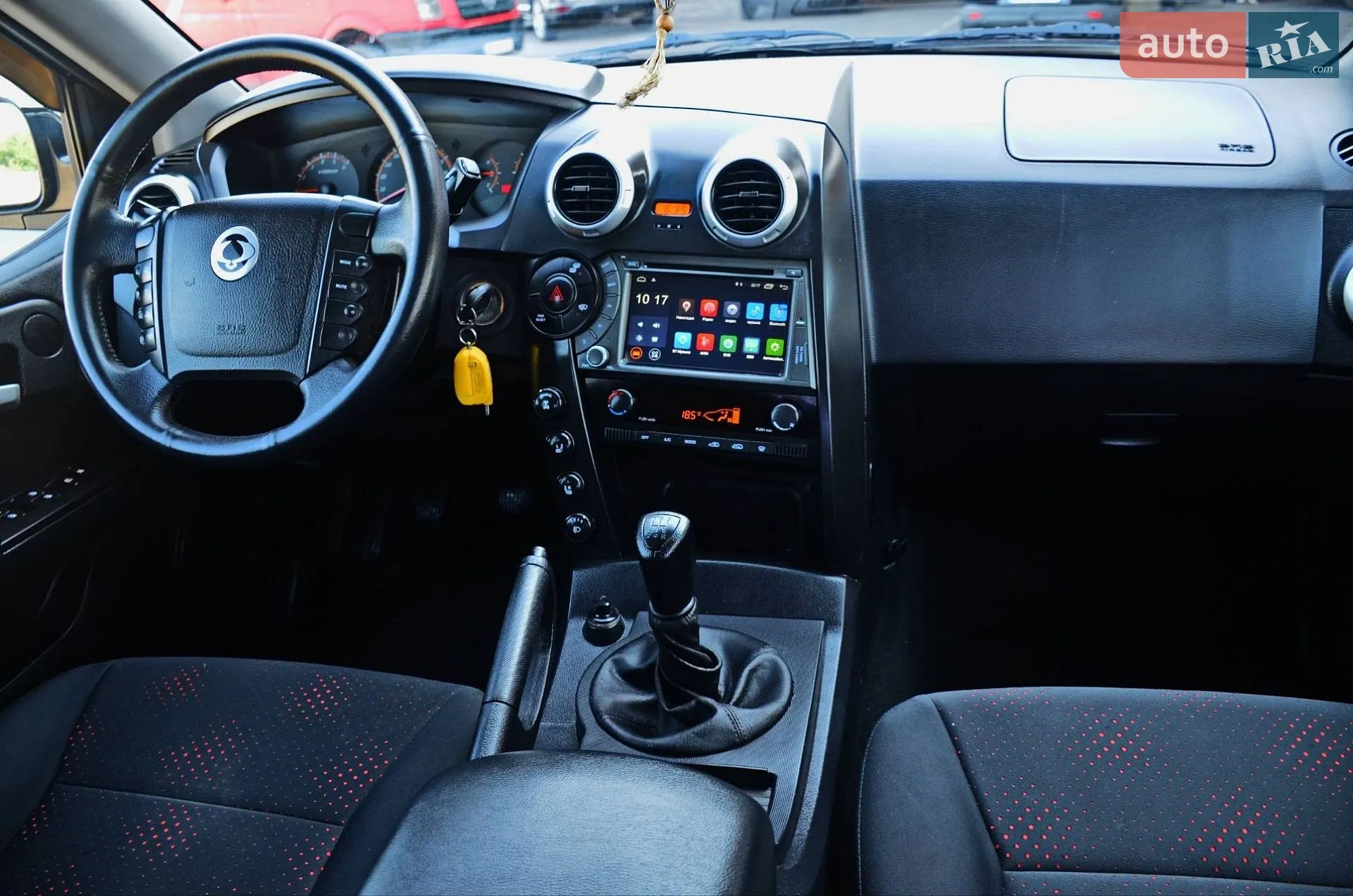 2011 SsangYong Actyon - мініатюра 10