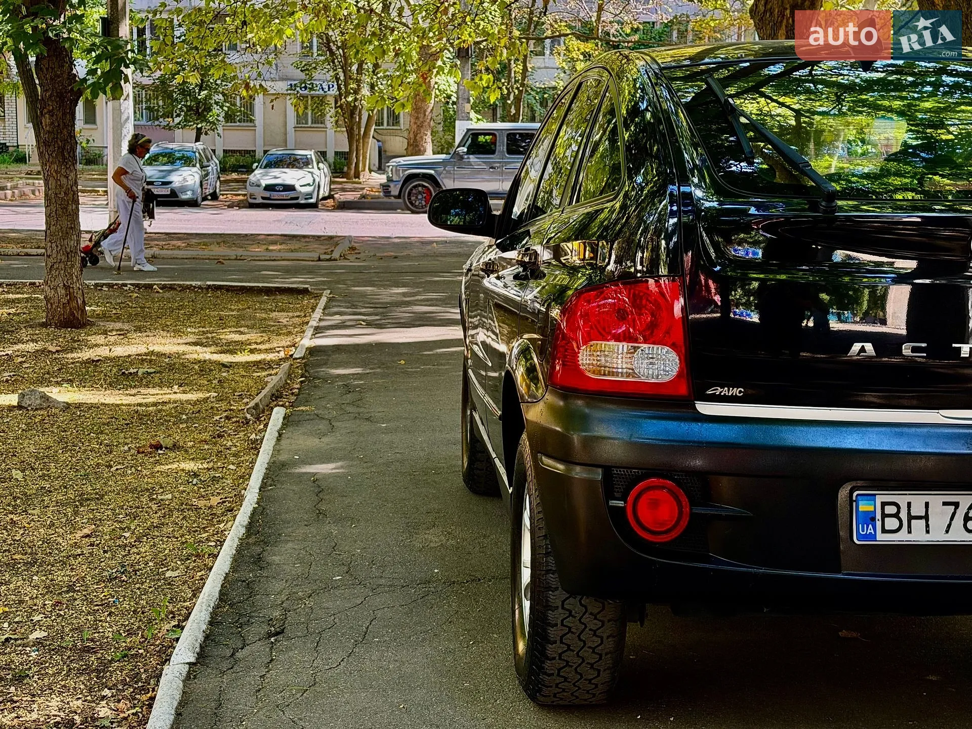 2010 SsangYong Actyon - мініатюра 8