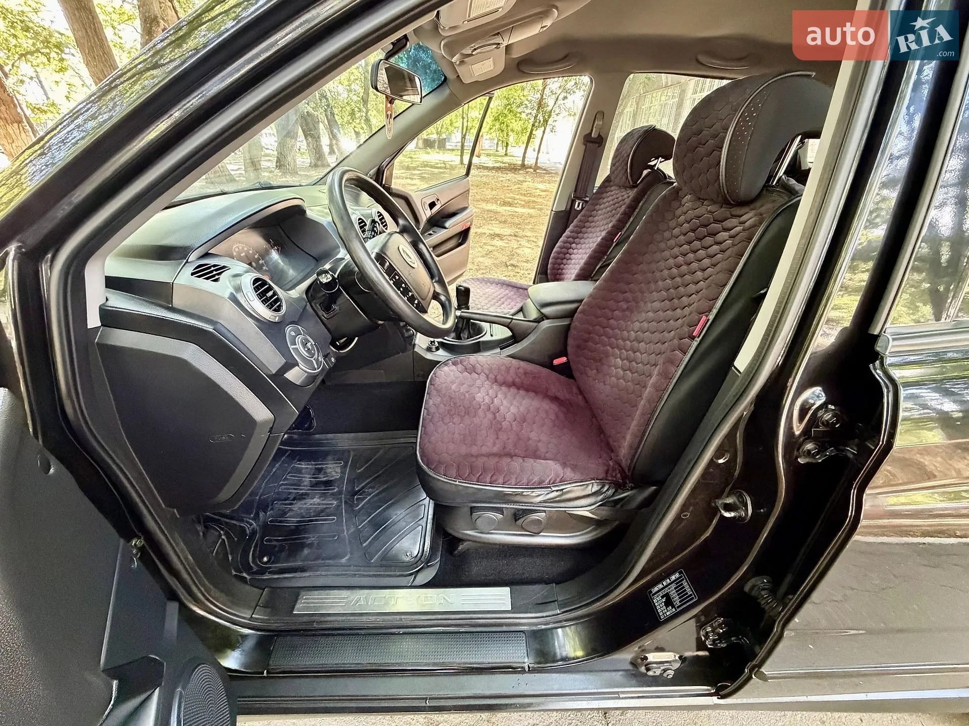 2010 SsangYong Actyon - мініатюра 37
