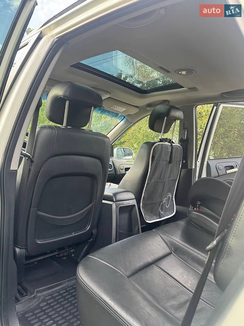 2010 SsangYong Actyon - мініатюра 11