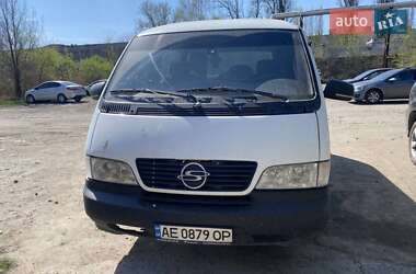 Минивэн SsangYong Istana 2001 в Днепре